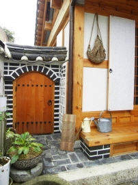 Gye-dong Single House For Rent