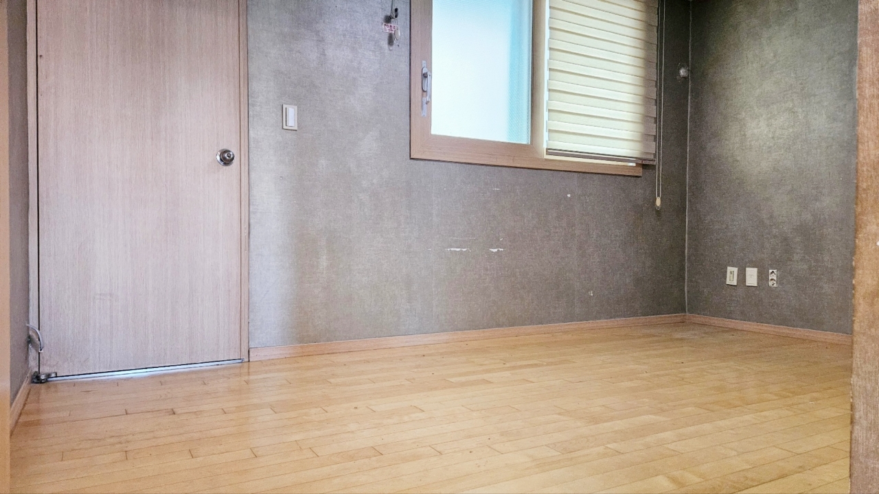 Yeonhui-dong Apartment For Rent