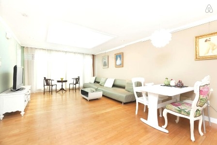 Nonhyeon-dong Villa For Rent