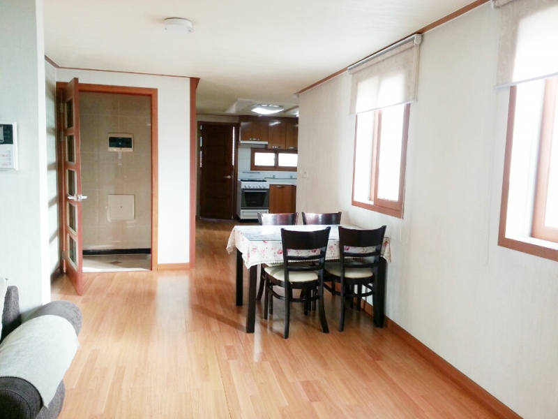  Yongsan-gu Villa For Rent