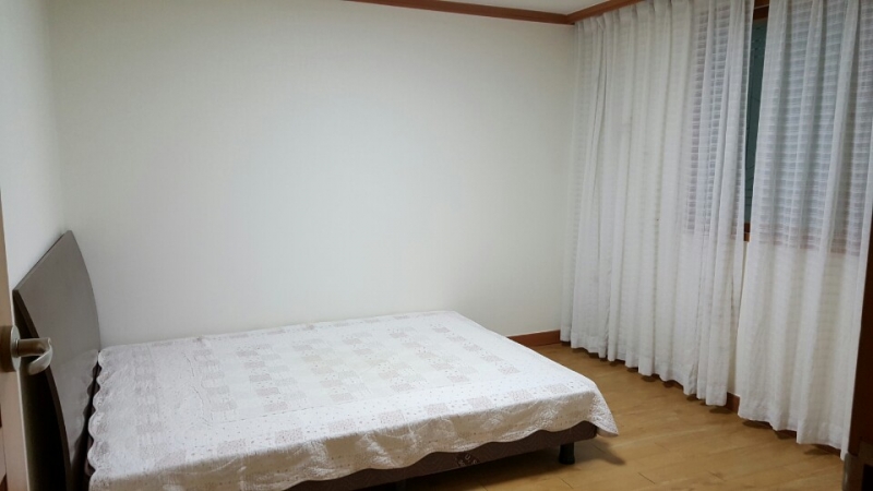 yongsan-dong  2(i)-ga Villa For Rent