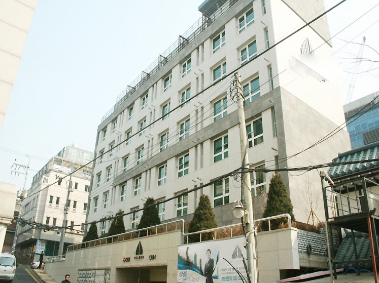 Yeoksam-dong Studio For Rent