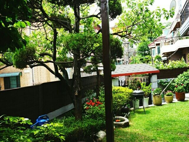 Pyeongchang-dong Single House For Sale, JeonSe
