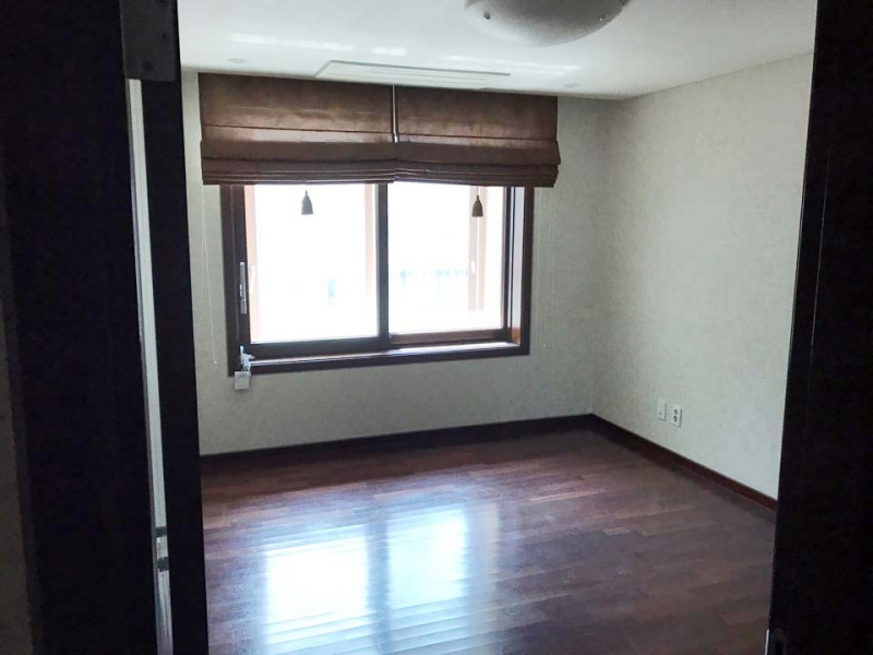 Siheung-dong Apartment For Rent