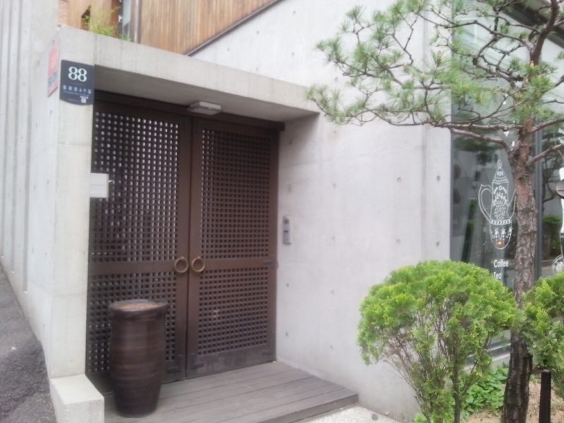 Banpo-dong Single House For Rent