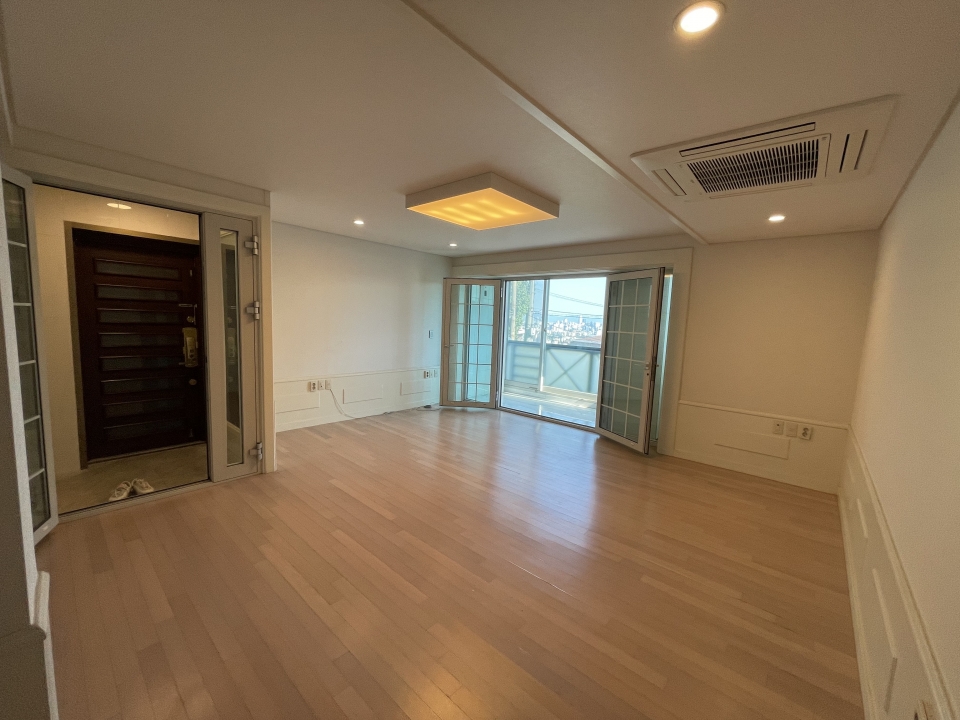 Itaewon-dong Villa For JeonSe, Rent