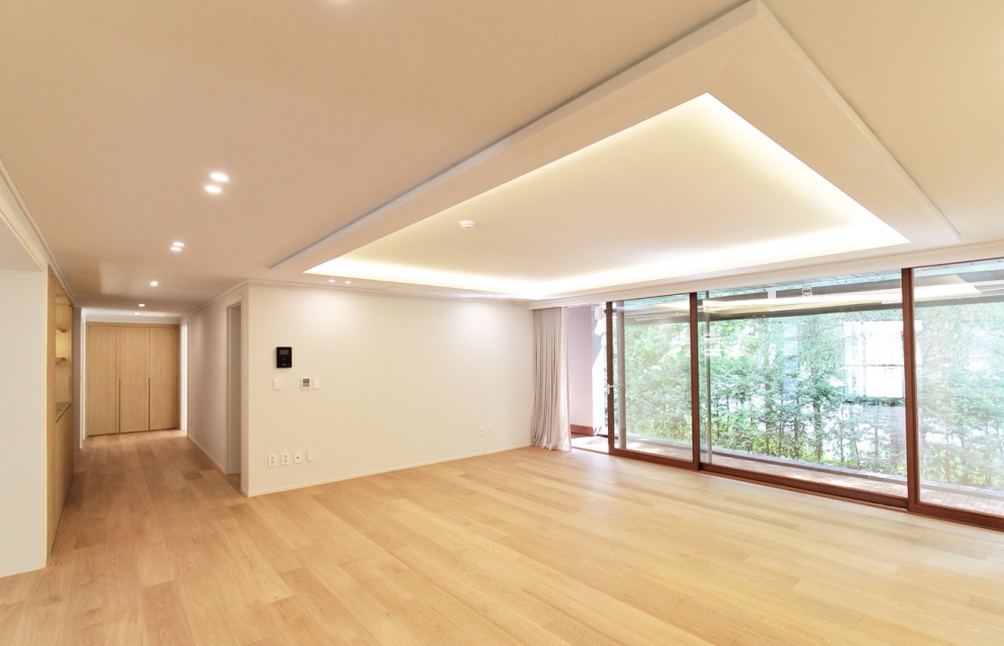 Naesu-dong Villa For Rent