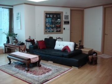Hwanghak-dong Apartment For Rent