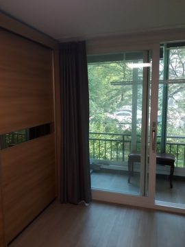 Sincheon-dong Apartment For Rent