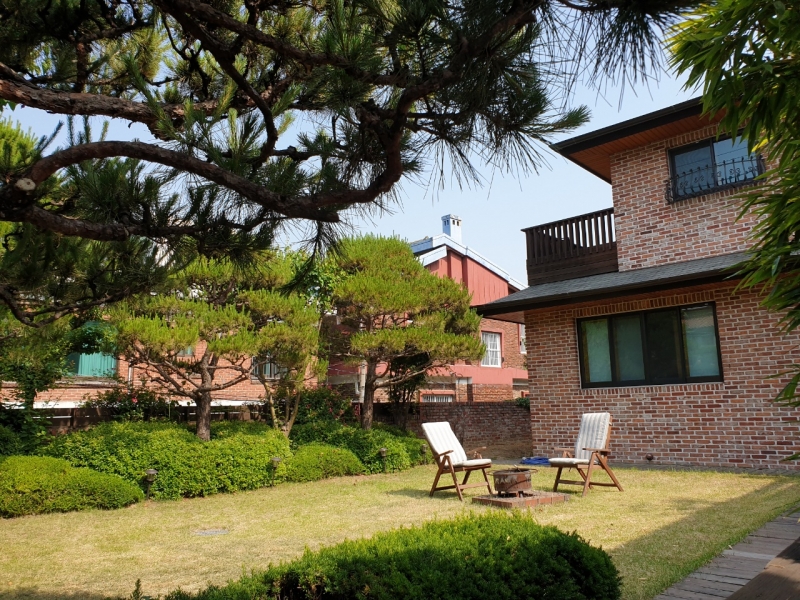 Yeonhui-dong Single House For JeonSe, Rent