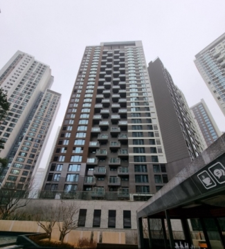 Yeoksam-dong Highrise For Rent