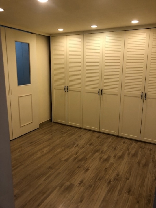 Cheongun-dong Apartment For Rent