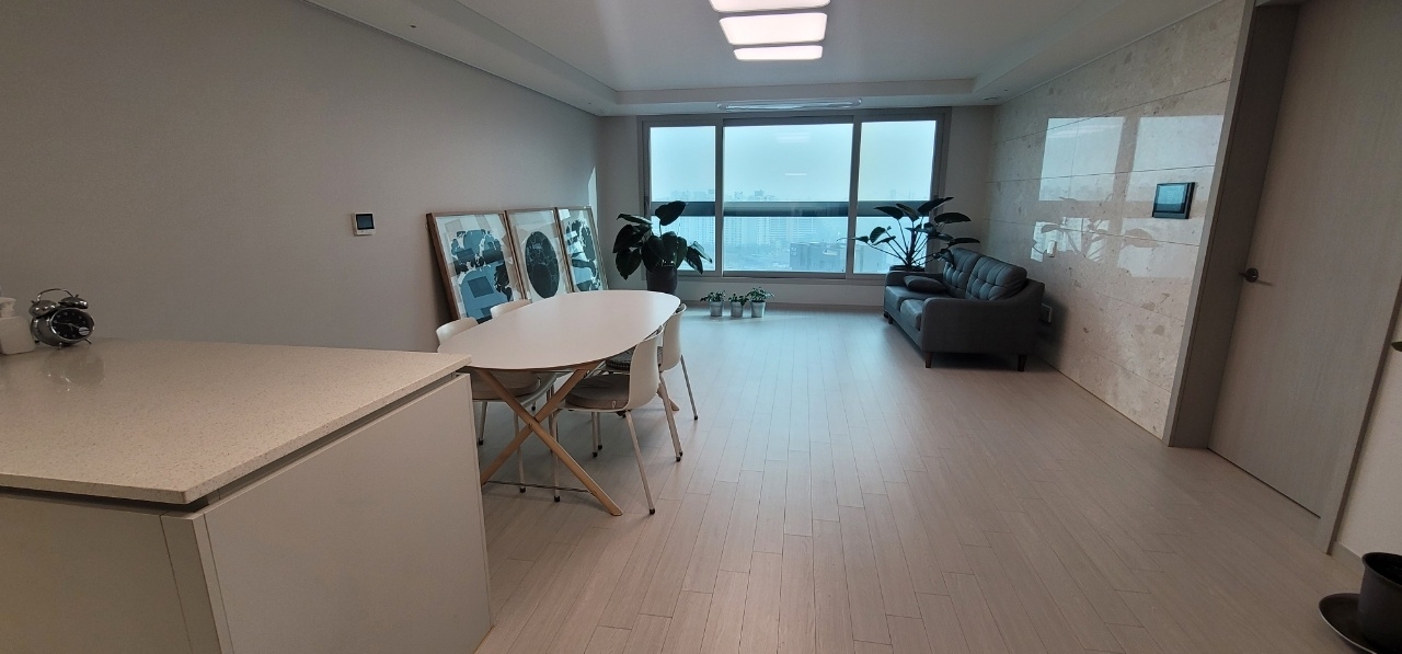Jeungsan-dong Apartment For Rent