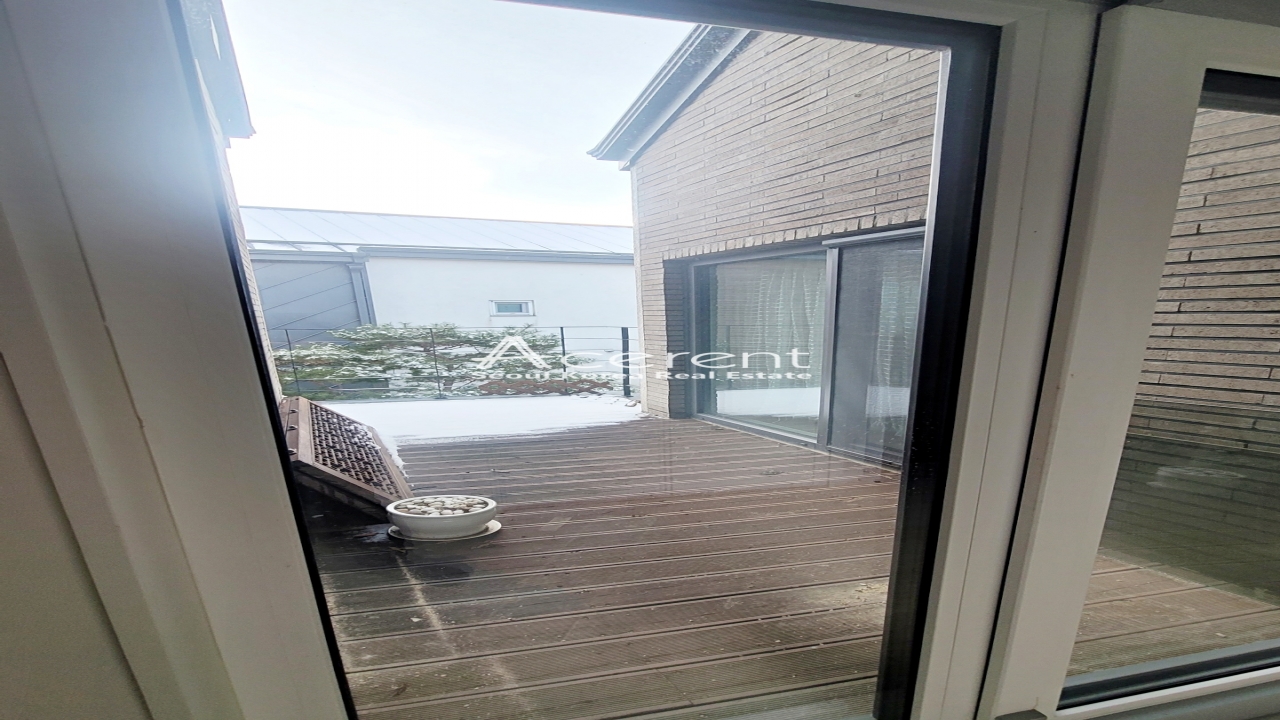 Osan-ri Single House For JeonSe, Rent