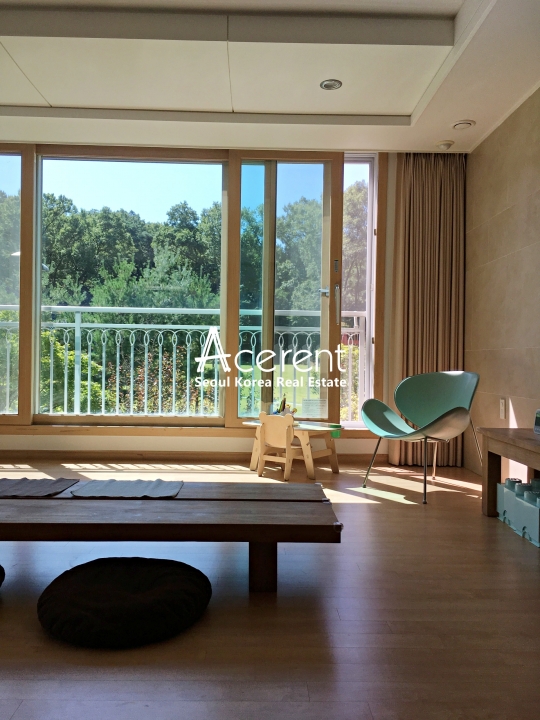 Jingwan-dong Apartment For Rent