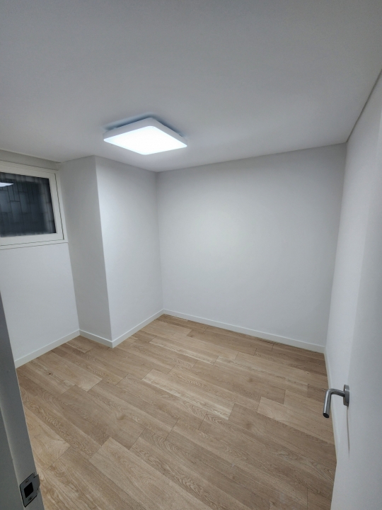 Yeouido-dong Apartment For JeonSe, Rent