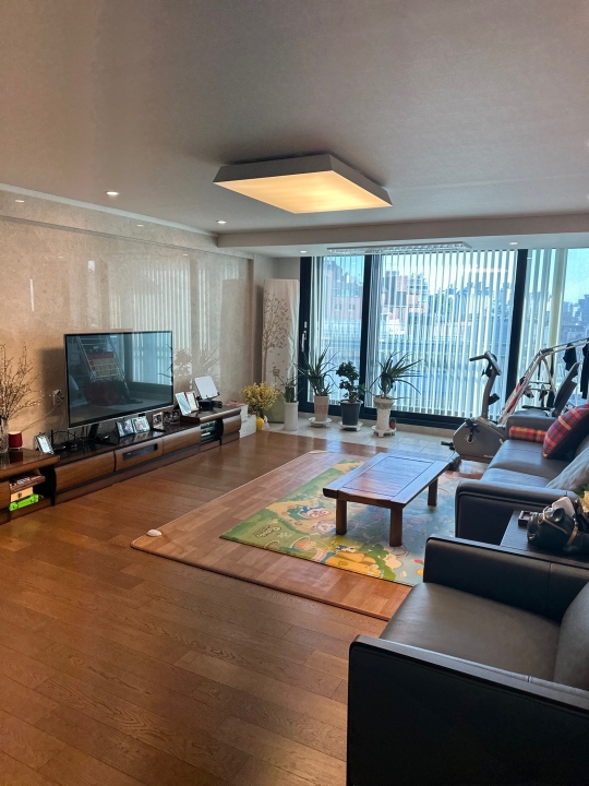 Yeonhui-dong Villa For Rent