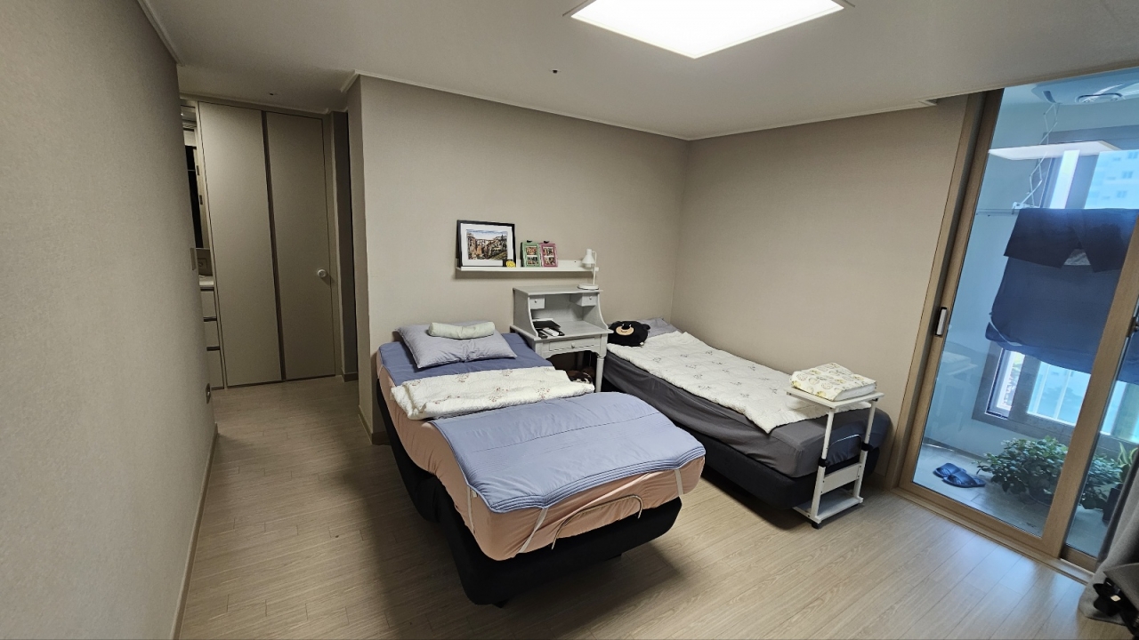 Songdo-dong Apartment For Rent