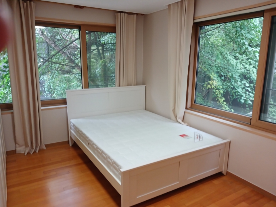 Banpo-dong Villa For Rent