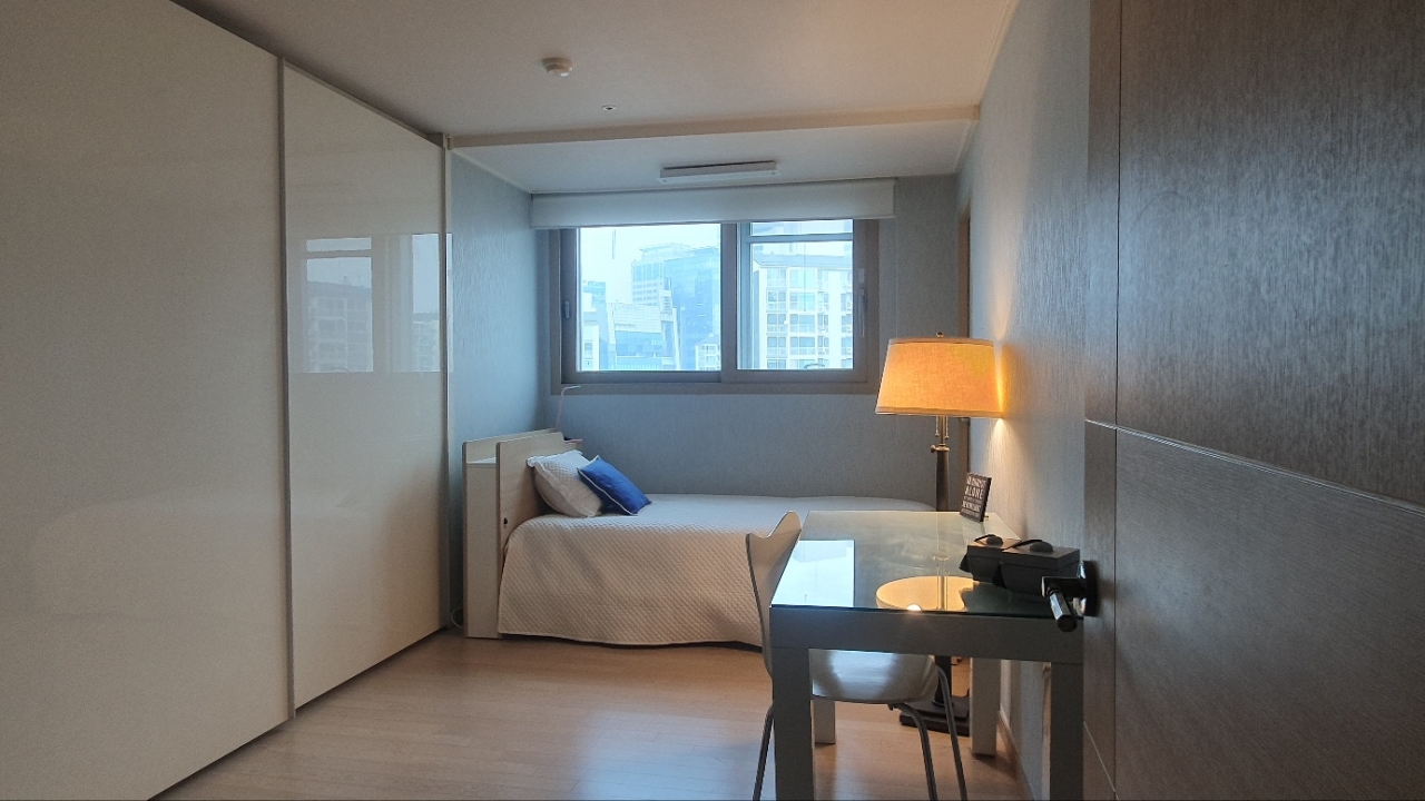 Sangam-dong Apartment For Rent