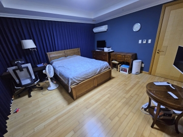 Seocho-dong Highrise For Rent