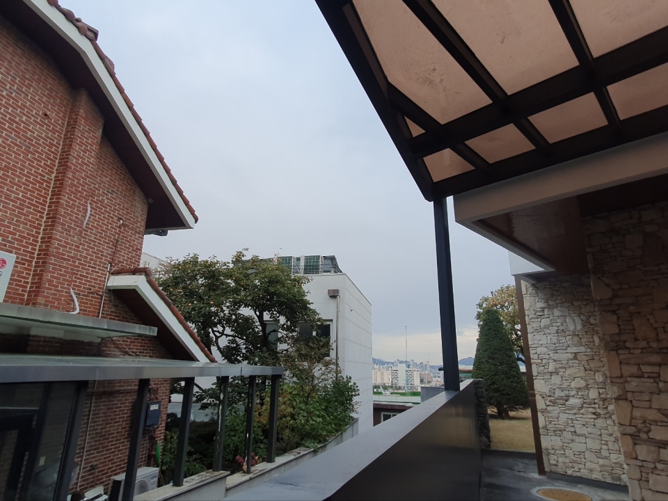 Itaewon-dong Single House For Rent