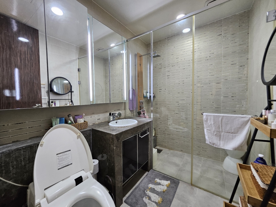 Hoehyeon-dong 1(il)-ga Apartment For Rent