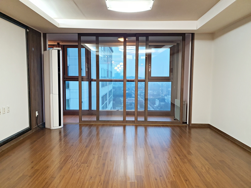 Munbae-dong Apartment For Rent