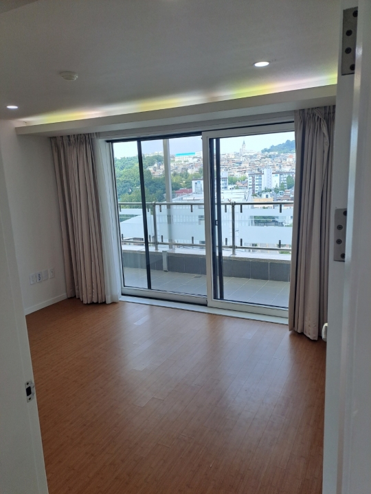 Itaewon-dong Apartment For Rent